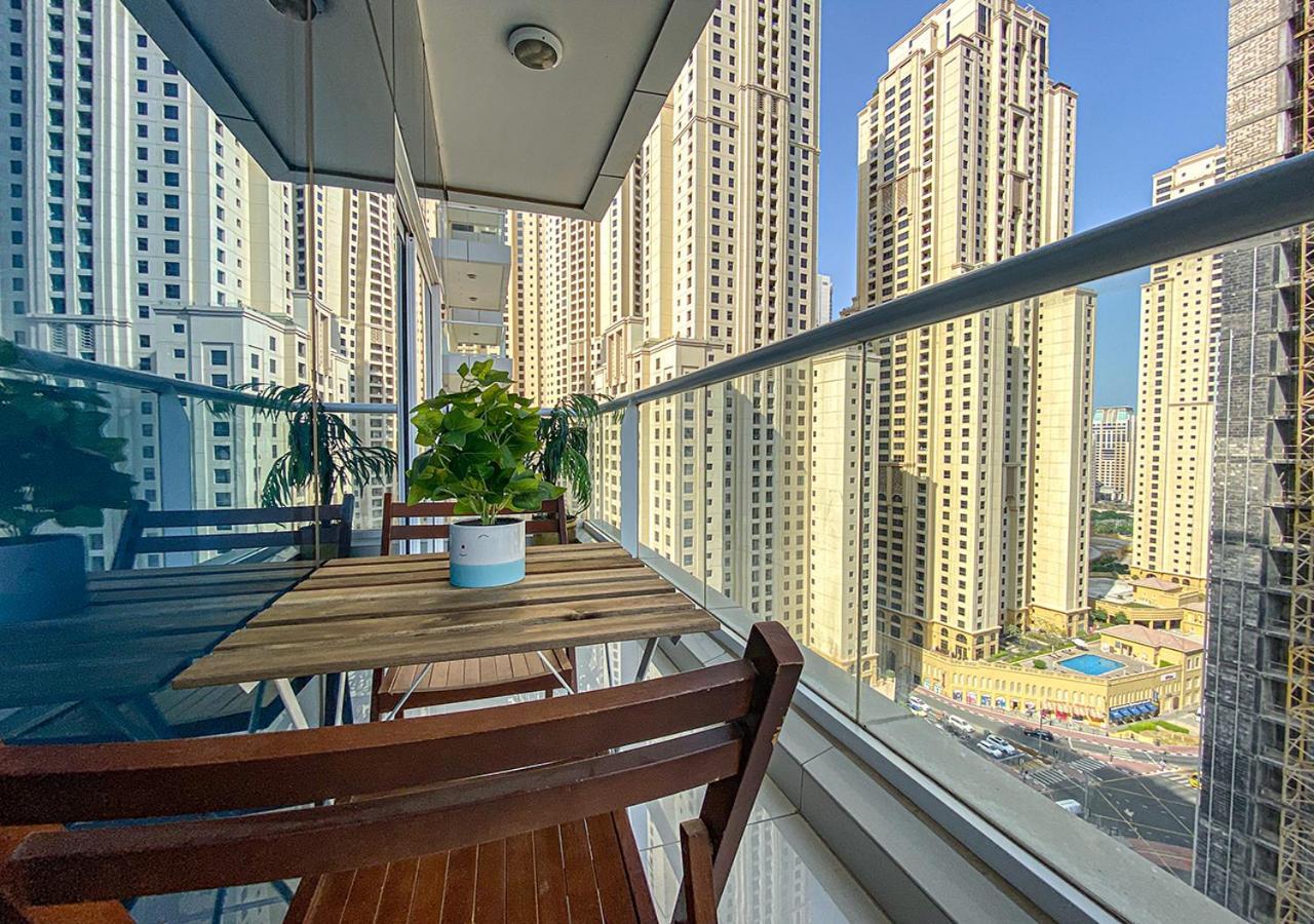 דירות דובאי Walk To The Beach Or Enjoy The Amazing View From The Balcony מראה חיצוני תמונה